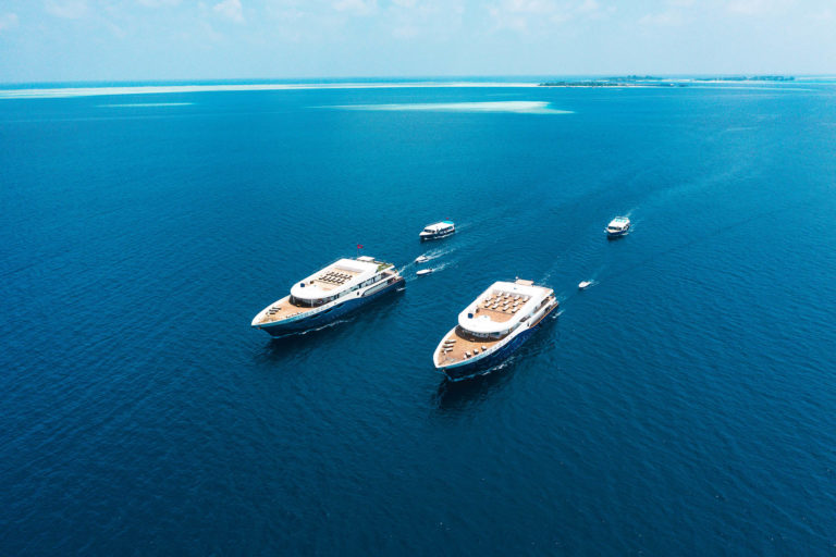 Another life: vacation on a yacht