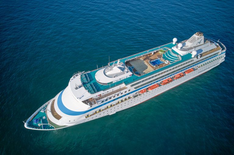 Cruise with Astoria Grande